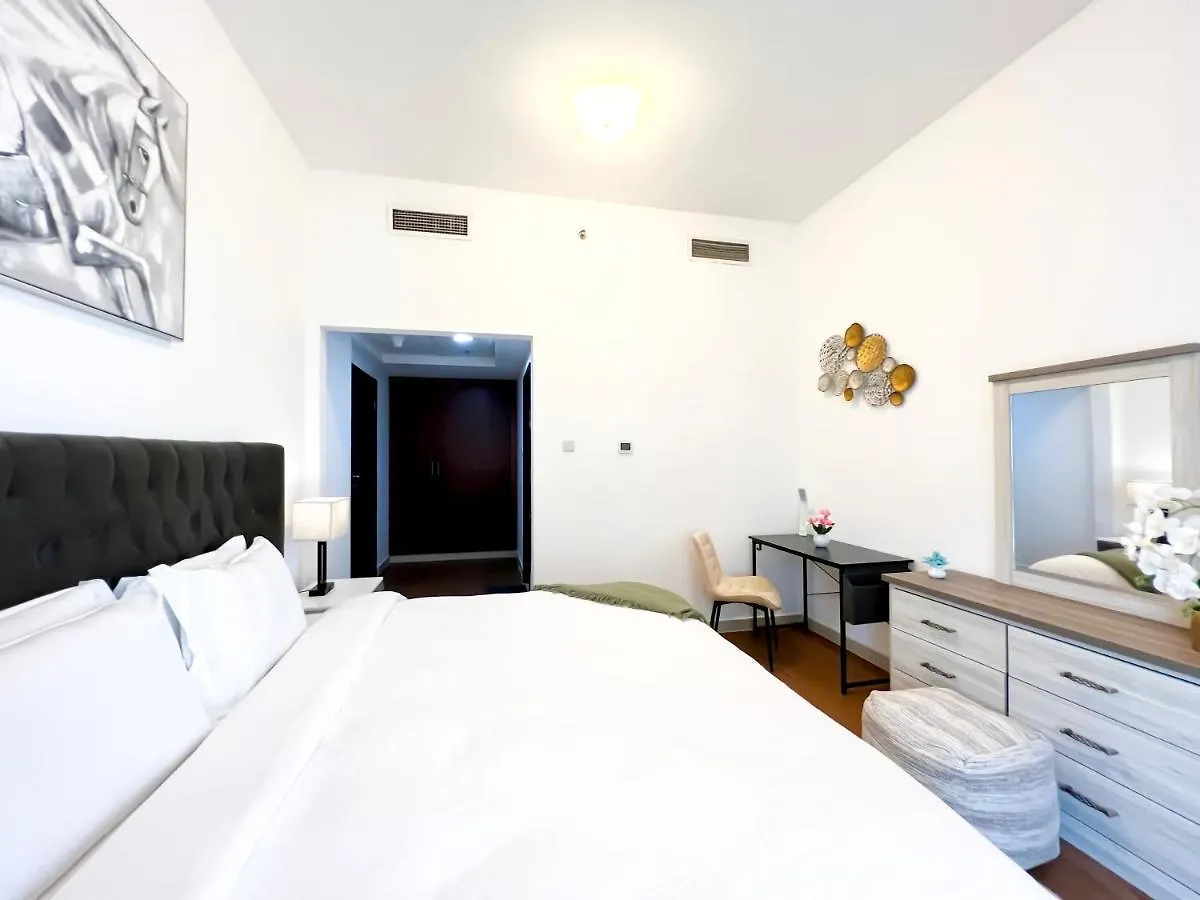 Charming 1Br Apart With Stunning Sea&Marina Views Dubai